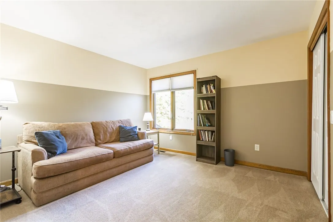 196 Creighton Lane, Greece, New York 14612, Greece, New York 14612, 4 Bedrooms Bedrooms, 8 Rooms Rooms,2 BathroomsBathrooms,Residential,Closed,196 Creighton Lane, Greece, New York 14612,0,R1639044