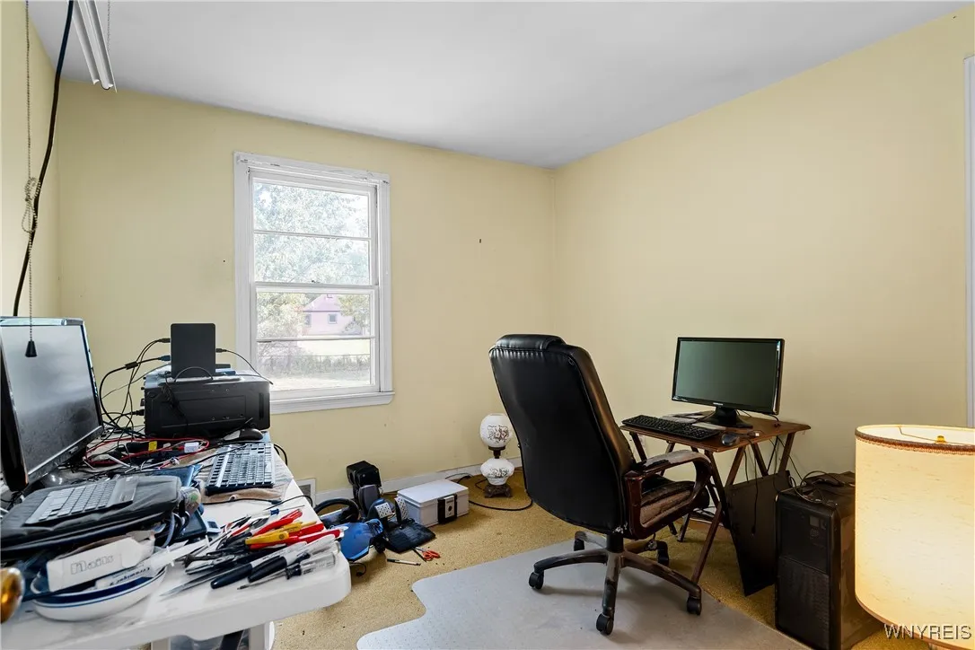190 Columbia Drive, Amherst, New York 14221, Amherst, New York 14221, 3 Bedrooms Bedrooms, 5 Rooms Rooms,1 BathroomBathrooms,Residential,For Sale,190 Columbia Drive, Amherst, New York 14221,0,B1636655
