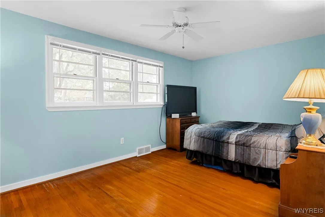 190 Columbia Drive, Amherst, New York 14221, Amherst, New York 14221, 3 Bedrooms Bedrooms, 5 Rooms Rooms,1 BathroomBathrooms,Residential,For Sale,190 Columbia Drive, Amherst, New York 14221,0,B1636655