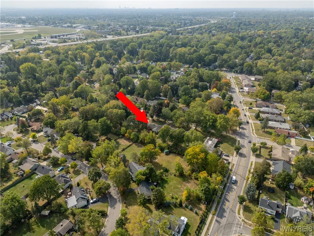 190 Columbia Drive, Amherst, New York 14221, Amherst, New York 14221, 3 Bedrooms Bedrooms, 5 Rooms Rooms,1 BathroomBathrooms,Residential,For Sale,190 Columbia Drive, Amherst, New York 14221,0,B1636655