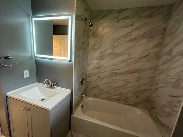 3834 Ridge Road, Williamson, New York 14589, Williamson, New York 14589, 4 Bedrooms Bedrooms, 7 Rooms Rooms,2 BathroomsBathrooms,Residential,For Sale,3834 Ridge Road, Williamson, New York 14589,0,R1639941