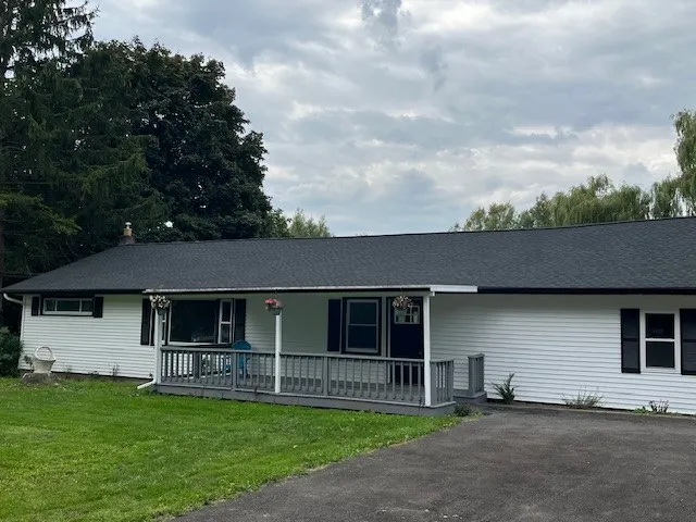 3834 Ridge Road, Williamson, New York 14589, Williamson, New York 14589, 4 Bedrooms Bedrooms, 7 Rooms Rooms,2 BathroomsBathrooms,Residential,For Sale,3834 Ridge Road, Williamson, New York 14589,0,R1639941