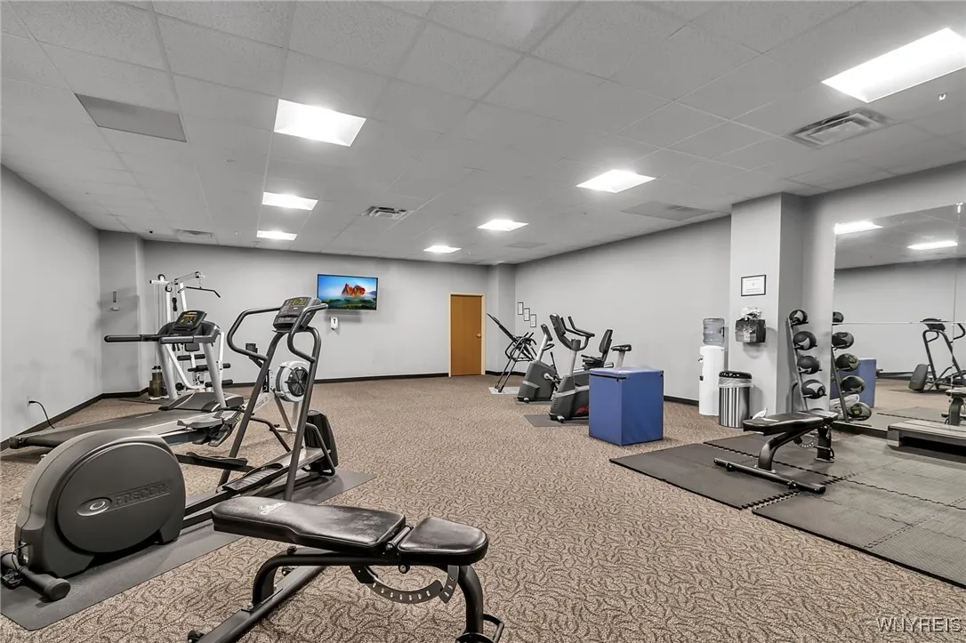 251 Main Street 302, Buffalo, New York 14203, Buffalo, New York 14203, 1 Bedroom Bedrooms, 5 Rooms Rooms,1 BathroomBathrooms,Residential,For Sale,251 Main Street 302, Buffalo, New York 14203,0,B1640114