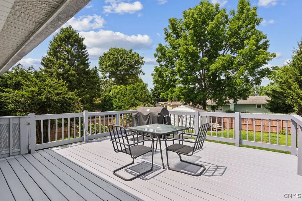 4281 Polaris Course, Clay, New York 13090, Clay, New York 13090, 3 Bedrooms Bedrooms, 9 Rooms Rooms,2 BathroomsBathrooms,Residential Lease,For Rent,4281 Polaris Course, Clay, New York 13090,0,S1639679