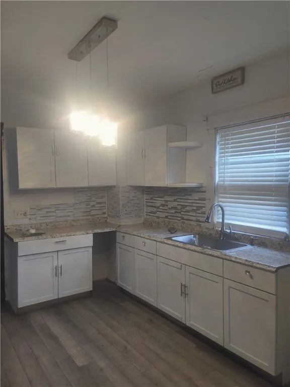52 Holmes Street, Rochester, New York 14613, Rochester, New York 14613, 3 Bedrooms Bedrooms, 7 Rooms Rooms,1 BathroomBathrooms,Residential,For Sale,52 Holmes Street, Rochester, New York 14613,0,R1640101