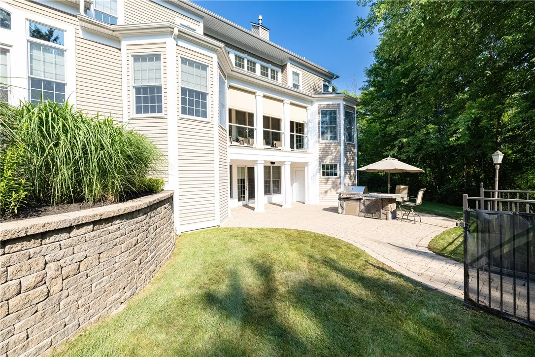 43 Lyndon Road, Perinton, New York 14450, Perinton, New York 14450, 5 Bedrooms Bedrooms, 11 Rooms Rooms,4 BathroomsBathrooms,Residential,For Sale,43 Lyndon Road, Perinton, New York 14450,0,R1640095