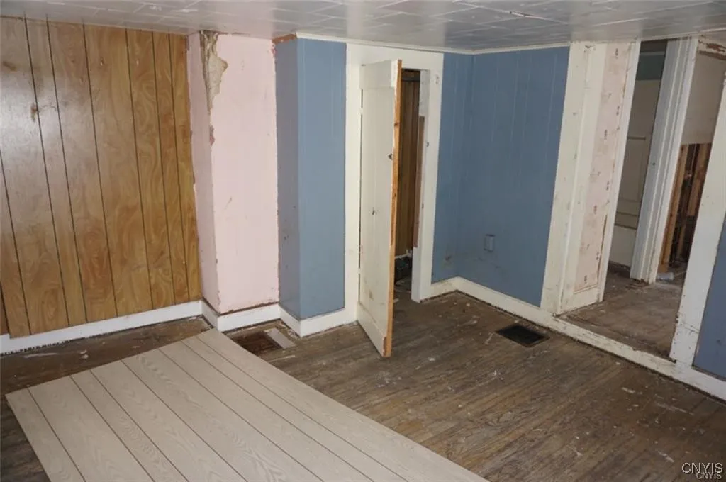 140 & 142 East 10th Street, Oswego, New York 1, Oswego, New York 13126, 4 Bedrooms Bedrooms, ,2 BathroomsBathrooms,Residential,Closed,140 & 142 East 10th Street, Oswego, New York 1,0,S1639891