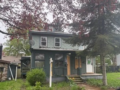 140 & 142 East 10th Street, Oswego, New York 1, Oswego, New York 13126, 4 Bedrooms Bedrooms, ,2 BathroomsBathrooms,Residential,Closed,140 & 142 East 10th Street, Oswego, New York 1,0,S1639891