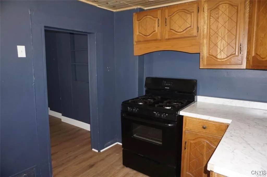 140 & 142 East 10th Street, Oswego, New York 1, Oswego, New York 13126, 4 Bedrooms Bedrooms, ,2 BathroomsBathrooms,Residential,Closed,140 & 142 East 10th Street, Oswego, New York 1,0,S1639891