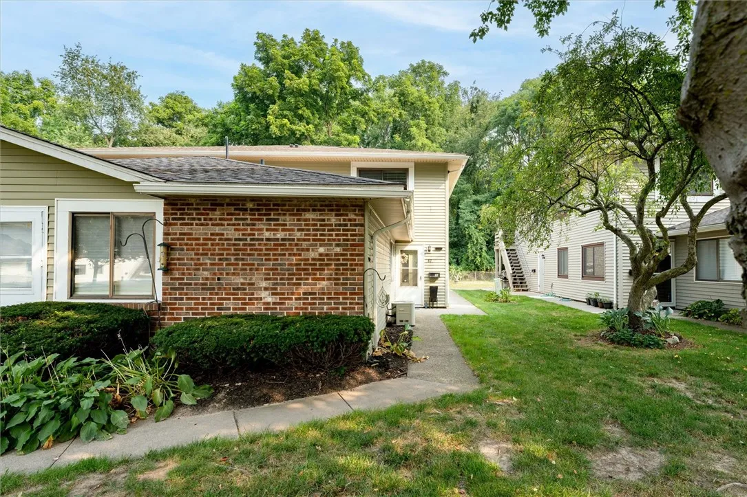 87 Milrace Drive, East Rochester, New York 14445, East Rochester, New York 14445, 2 Bedrooms Bedrooms, 5 Rooms Rooms,1 BathroomBathrooms,Residential Lease,Closed,87 Milrace Drive, East Rochester, New York 14445,0,R1640139