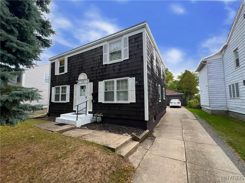 615 Starin Avenue, Buffalo, New York 14216, Buffalo, New York 14216, 4 Bedrooms Bedrooms, ,2 BathroomsBathrooms,Residential,For Sale,615 Starin Avenue, Buffalo, New York 14216,0,B1639965