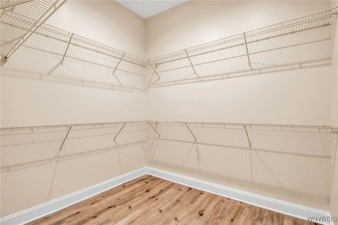 251 Main Street 300, Buffalo, New York 14203, Buffalo, New York 14203, 2 Bedrooms Bedrooms, 6 Rooms Rooms,2 BathroomsBathrooms,Residential,For Sale,251 Main Street 300, Buffalo, New York 14203,0,B1640154