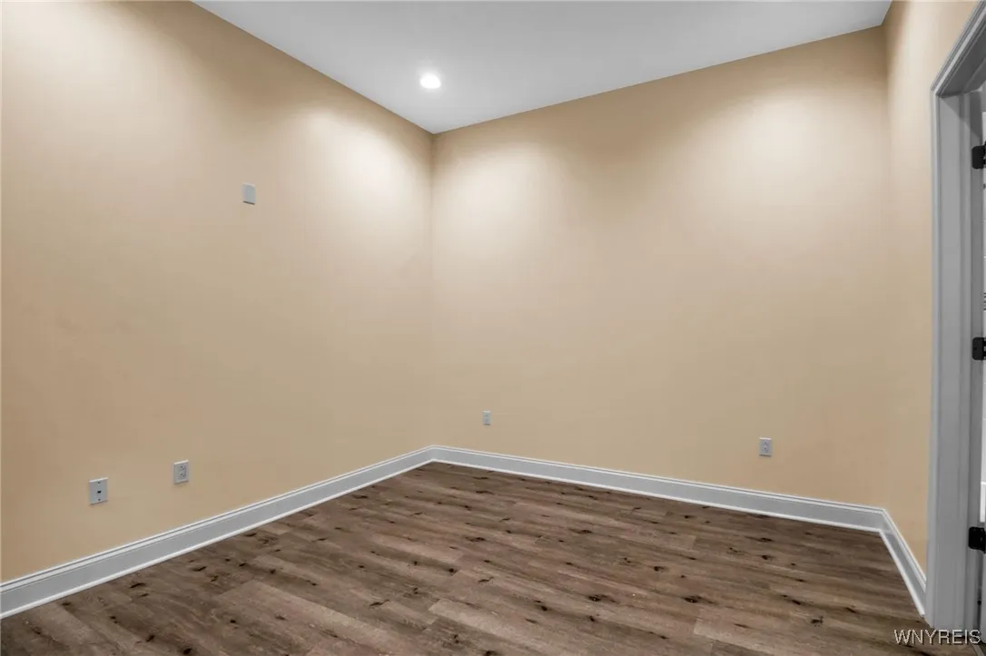 251 Main Street 300, Buffalo, New York 14203, Buffalo, New York 14203, 2 Bedrooms Bedrooms, 6 Rooms Rooms,2 BathroomsBathrooms,Residential,For Sale,251 Main Street 300, Buffalo, New York 14203,0,B1640154