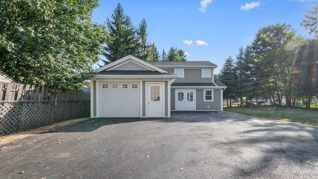 86 Garfield Street, Lancaster, New York 14086, Lancaster, New York 14086, 3 Bedrooms Bedrooms, 6 Rooms Rooms,2 BathroomsBathrooms,Residential,For Sale,86 Garfield Street, Lancaster, New York 14086,0,B1639703