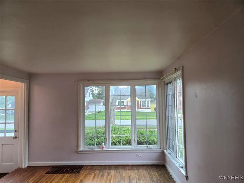 299 Burke Drive, Cheektowaga, New York 14215, Cheektowaga, New York 14215, 3 Bedrooms Bedrooms, 8 Rooms Rooms,1 BathroomBathrooms,Residential,For Sale,299 Burke Drive, Cheektowaga, New York 14215,0,B1639887
