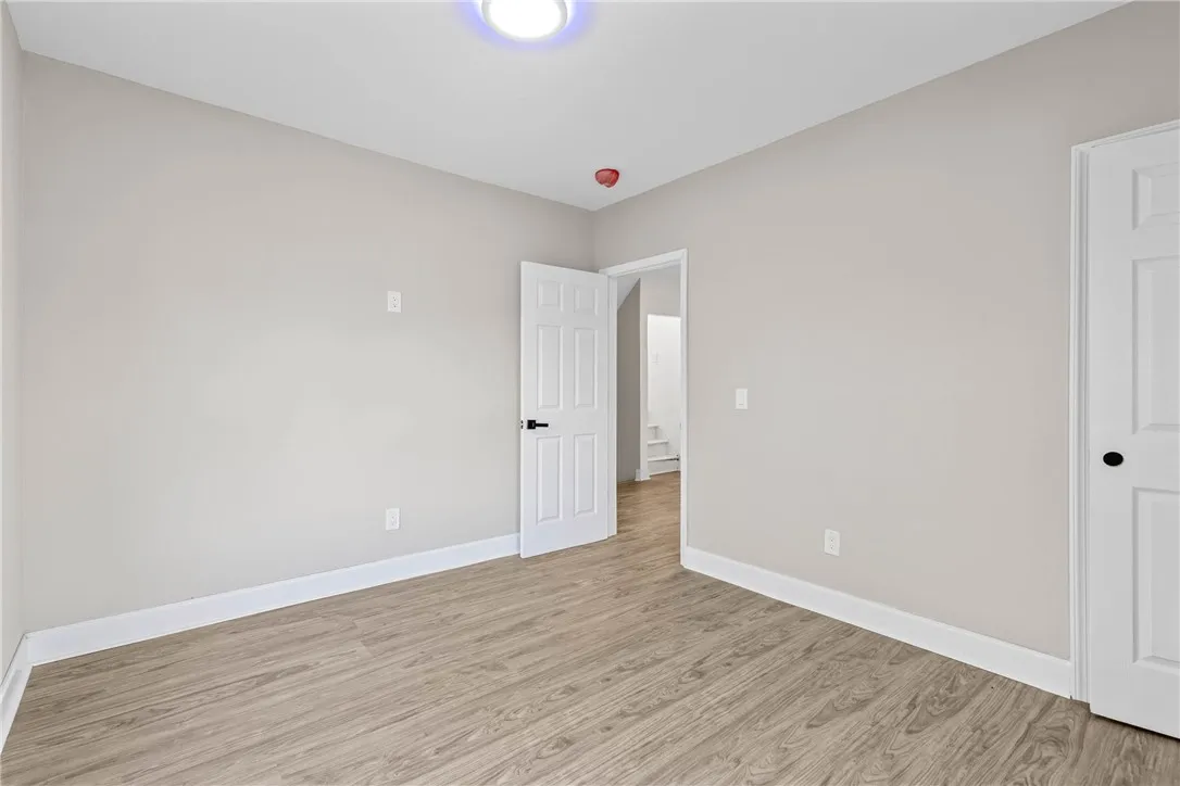 249 Burrows Street, Rochester, New York 14606, Rochester, New York 14606, 5 Bedrooms Bedrooms, 10 Rooms Rooms,2 BathroomsBathrooms,Residential,Closed,249 Burrows Street, Rochester, New York 14606,0,R1639416