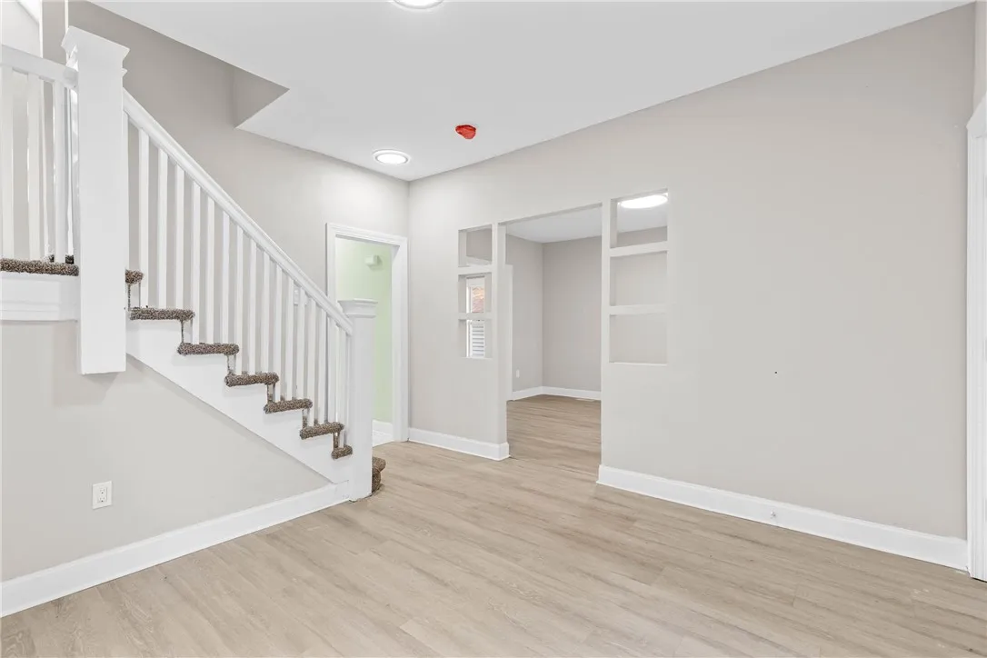 249 Burrows Street, Rochester, New York 14606, Rochester, New York 14606, 5 Bedrooms Bedrooms, 10 Rooms Rooms,2 BathroomsBathrooms,Residential,Closed,249 Burrows Street, Rochester, New York 14606,0,R1639416