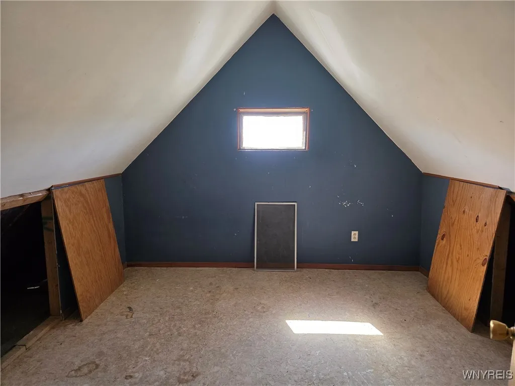 5th bedroom is really attic , it is not a 5th bedroom