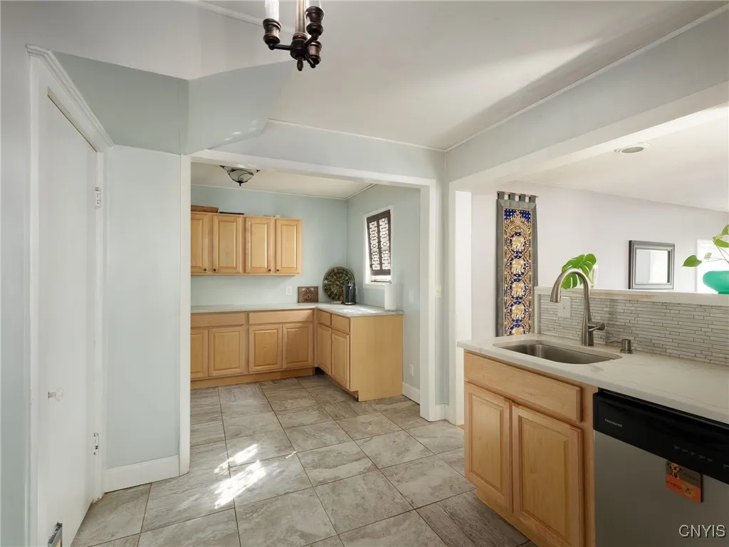 150 Bishop Street, Watertown City, New York 13601, Watertown City, New York 13601, 4 Bedrooms Bedrooms, 9 Rooms Rooms,2 BathroomsBathrooms,Residential,For Sale,150 Bishop Street, Watertown City, New York 13601,0,S1640234