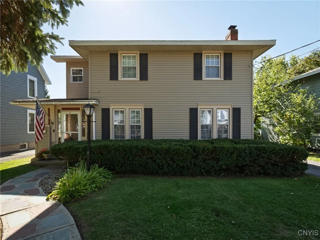 150 Bishop Street, Watertown City, New York 13601, Watertown City, New York 13601, 4 Bedrooms Bedrooms, 9 Rooms Rooms,2 BathroomsBathrooms,Residential,For Sale,150 Bishop Street, Watertown City, New York 13601,0,S1640234