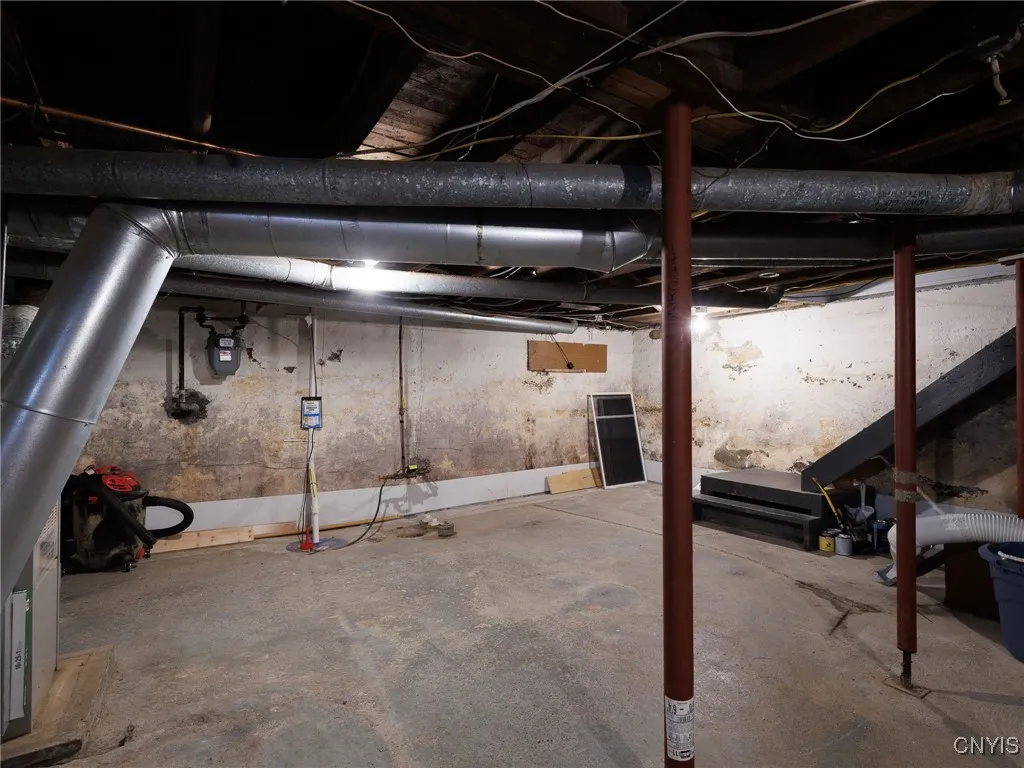 150 Bishop Street, Watertown City, New York 13601, Watertown City, New York 13601, 4 Bedrooms Bedrooms, 9 Rooms Rooms,2 BathroomsBathrooms,Residential,For Sale,150 Bishop Street, Watertown City, New York 13601,0,S1640234