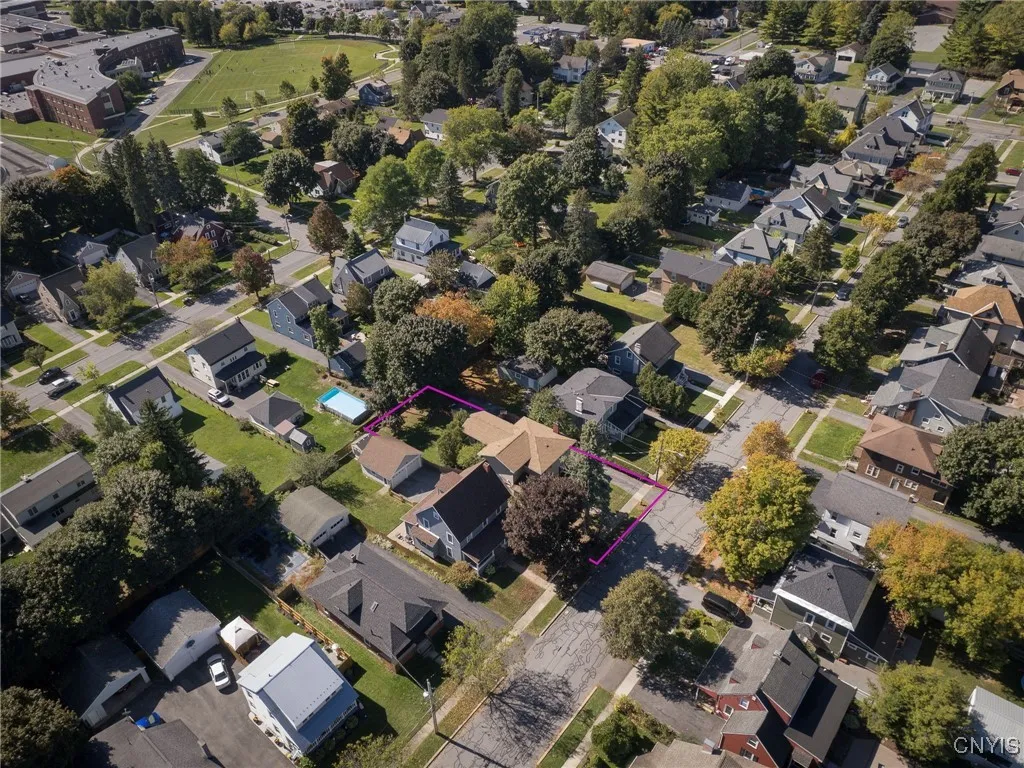 150 Bishop Street, Watertown City, New York 13601, Watertown City, New York 13601, 4 Bedrooms Bedrooms, 9 Rooms Rooms,2 BathroomsBathrooms,Residential,For Sale,150 Bishop Street, Watertown City, New York 13601,0,S1640234