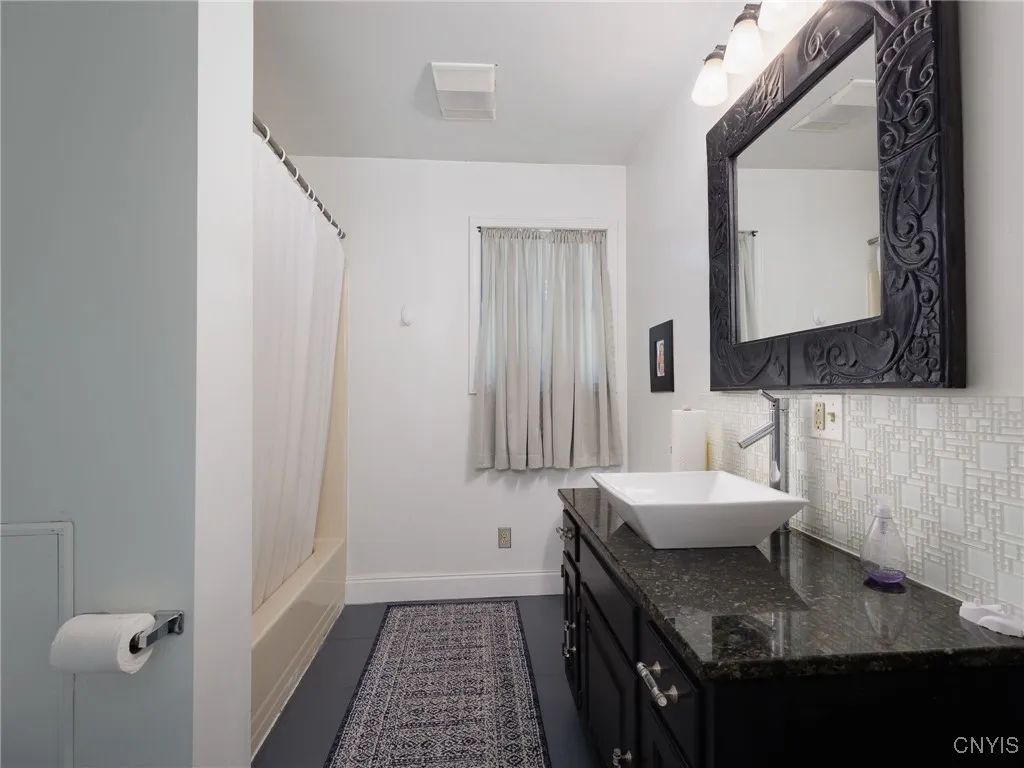 150 Bishop Street, Watertown City, New York 13601, Watertown City, New York 13601, 4 Bedrooms Bedrooms, 9 Rooms Rooms,2 BathroomsBathrooms,Residential,For Sale,150 Bishop Street, Watertown City, New York 13601,0,S1640234