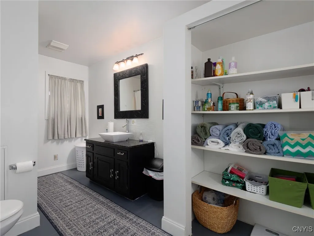 150 Bishop Street, Watertown City, New York 13601, Watertown City, New York 13601, 4 Bedrooms Bedrooms, 9 Rooms Rooms,2 BathroomsBathrooms,Residential,For Sale,150 Bishop Street, Watertown City, New York 13601,0,S1640234