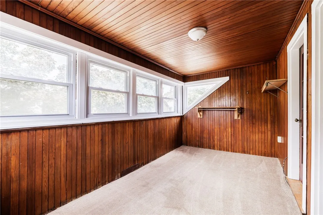 563 Melville St, Rochester, New York 14609, Rochester, New York 14609, 5 Bedrooms Bedrooms, 8 Rooms Rooms,2 BathroomsBathrooms,Residential,Closed,563 Melville St, Rochester, New York 14609,0,R1637061