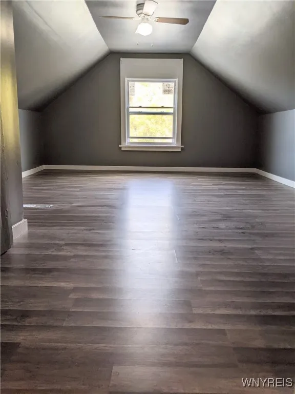 Second floor, very spacious bedroom #2
