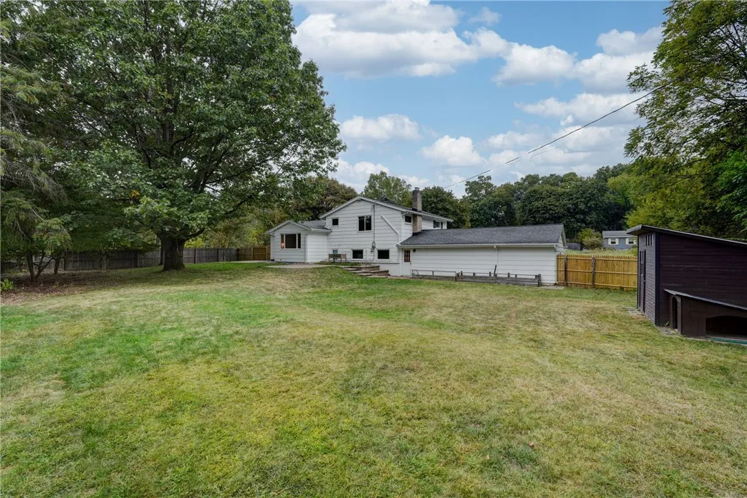 1 Mill Valley Rd, Perinton, New York 14534, Perinton, New York 14534, 5 Bedrooms Bedrooms, 9 Rooms Rooms,2 BathroomsBathrooms,Residential,Closed,1 Mill Valley Rd, Perinton, New York 14534,0,R1637940