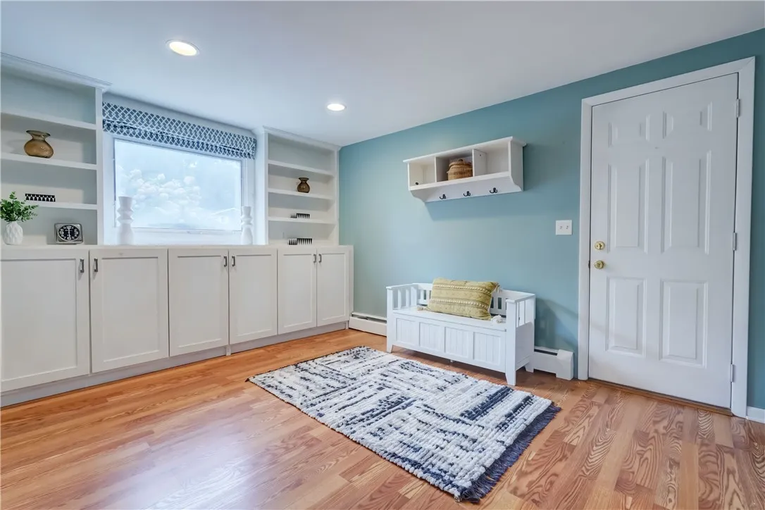 1 Mill Valley Rd, Perinton, New York 14534, Perinton, New York 14534, 5 Bedrooms Bedrooms, 9 Rooms Rooms,2 BathroomsBathrooms,Residential,Closed,1 Mill Valley Rd, Perinton, New York 14534,0,R1637940