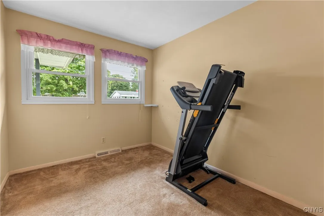 107 Hardcastle Avenue, Whitestown, New York 13492, Whitestown, New York 13492, 3 Bedrooms Bedrooms, 5 Rooms Rooms,1 BathroomBathrooms,Residential,Closed,107 Hardcastle Avenue, Whitestown, New York 13492,0,S1638746