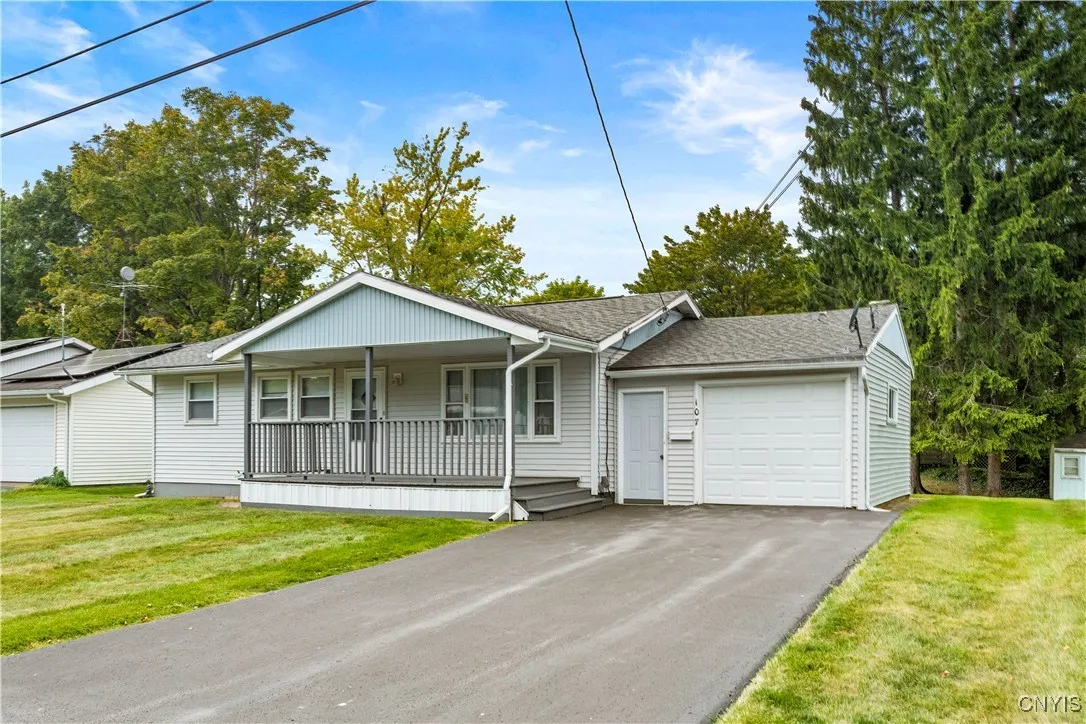 107 Hardcastle Avenue, Whitestown, New York 13492, Whitestown, New York 13492, 3 Bedrooms Bedrooms, 5 Rooms Rooms,1 BathroomBathrooms,Residential,Closed,107 Hardcastle Avenue, Whitestown, New York 13492,0,S1638746