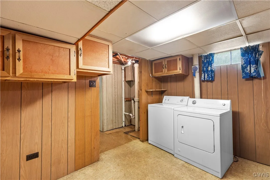 107 Hardcastle Avenue, Whitestown, New York 13492, Whitestown, New York 13492, 3 Bedrooms Bedrooms, 5 Rooms Rooms,1 BathroomBathrooms,Residential,Closed,107 Hardcastle Avenue, Whitestown, New York 13492,0,S1638746