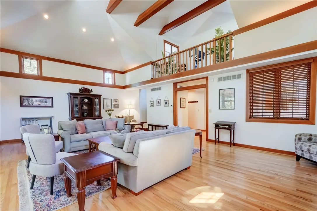 77 Eastland Avenue, Brighton, New York 14618, Brighton, New York 14618, 3 Bedrooms Bedrooms, 8 Rooms Rooms,2 BathroomsBathrooms,Residential,Closed,77 Eastland Avenue, Brighton, New York 14618,0,R1632787