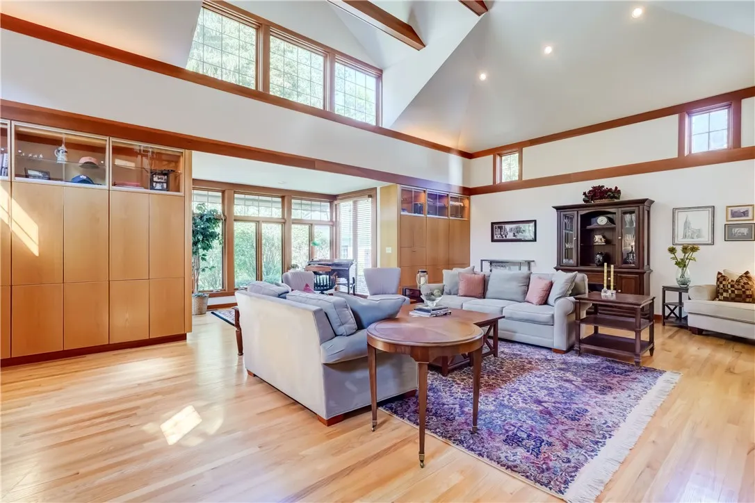 77 Eastland Avenue, Brighton, New York 14618, Brighton, New York 14618, 3 Bedrooms Bedrooms, 8 Rooms Rooms,2 BathroomsBathrooms,Residential,Closed,77 Eastland Avenue, Brighton, New York 14618,0,R1632787