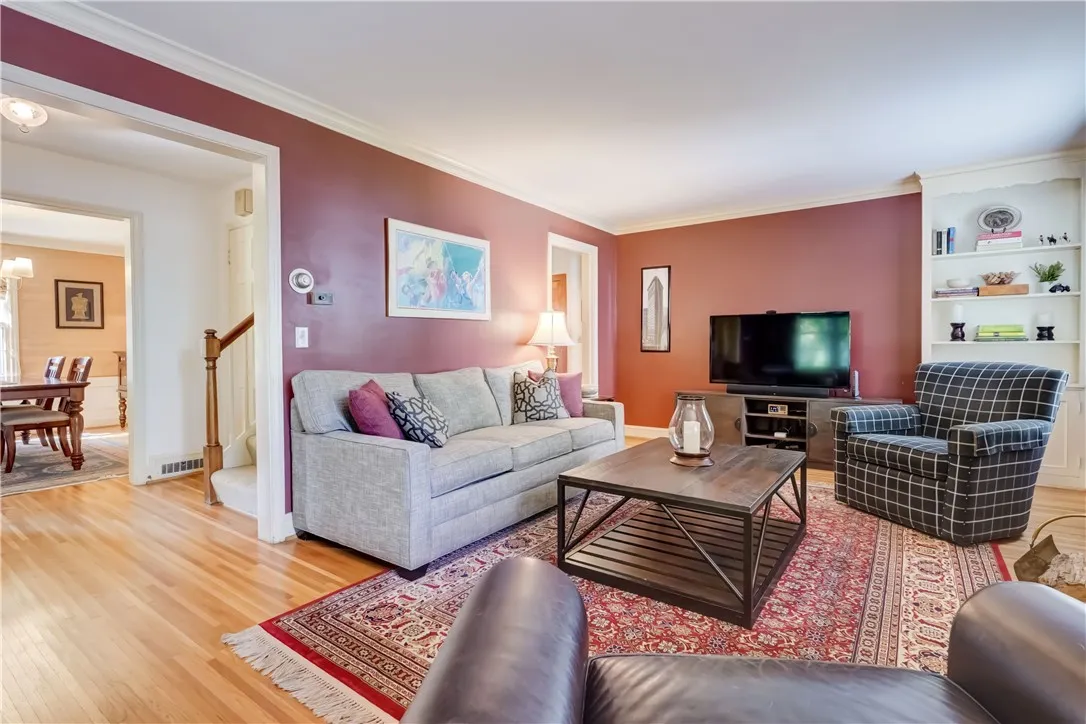 77 Eastland Avenue, Brighton, New York 14618, Brighton, New York 14618, 3 Bedrooms Bedrooms, 8 Rooms Rooms,2 BathroomsBathrooms,Residential,Closed,77 Eastland Avenue, Brighton, New York 14618,0,R1632787