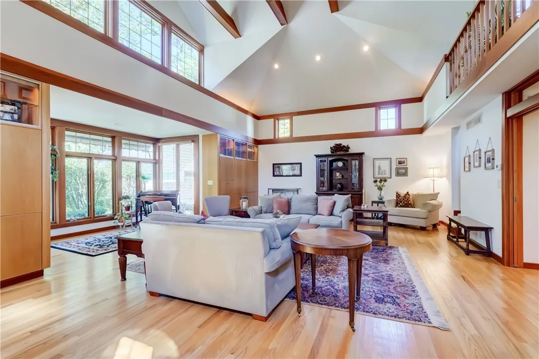 77 Eastland Avenue, Brighton, New York 14618, Brighton, New York 14618, 3 Bedrooms Bedrooms, 8 Rooms Rooms,2 BathroomsBathrooms,Residential,Closed,77 Eastland Avenue, Brighton, New York 14618,0,R1632787