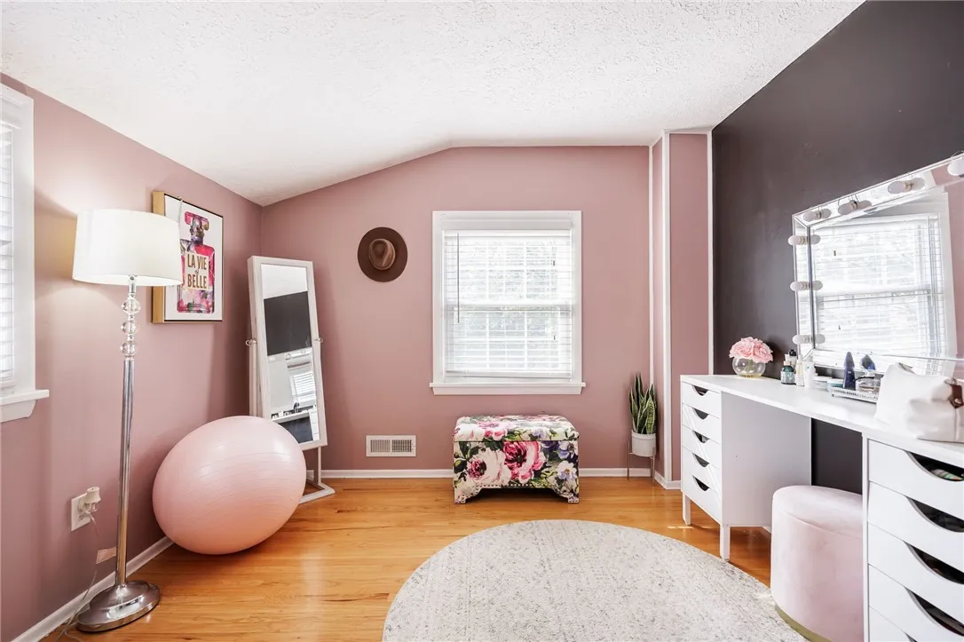 250 Ridgewood Road, Greece, New York 14626, Greece, New York 14626, 4 Bedrooms Bedrooms, 7 Rooms Rooms,1 BathroomBathrooms,Residential,Closed,250 Ridgewood Road, Greece, New York 14626,0,R1639542