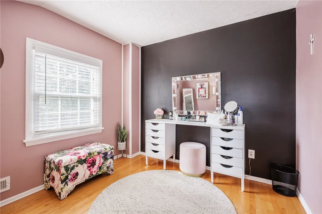 250 Ridgewood Road, Greece, New York 14626, Greece, New York 14626, 4 Bedrooms Bedrooms, 7 Rooms Rooms,1 BathroomBathrooms,Residential,Closed,250 Ridgewood Road, Greece, New York 14626,0,R1639542