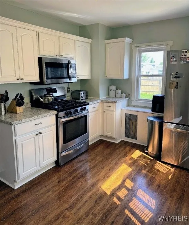 338 Downing Street, Buffalo, New York 14220, Buffalo, New York 14220, 3 Bedrooms Bedrooms, 7 Rooms Rooms,1 BathroomBathrooms,Residential,For Sale,338 Downing Street, Buffalo, New York 14220,0,B1639895