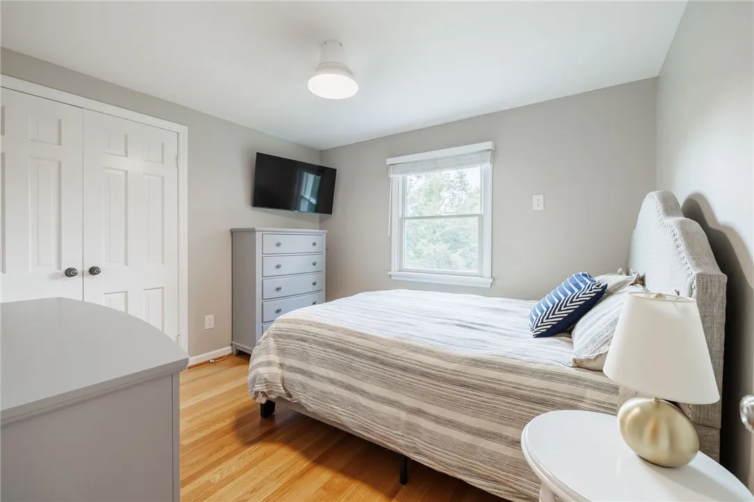 10 Cranston Road, Pittsford, New York 14534, Pittsford, New York 14534, 5 Bedrooms Bedrooms, 8 Rooms Rooms,2 BathroomsBathrooms,Residential,Closed,10 Cranston Road, Pittsford, New York 14534,0,R1640202