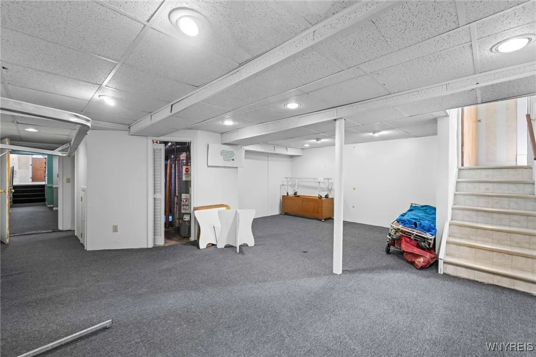 1975 Seneca Street, Buffalo, New York 14210, Buffalo, New York 14210, ,Commercial Sale,For Sale,1975 Seneca Street, Buffalo, New York 14210,0,B1639363