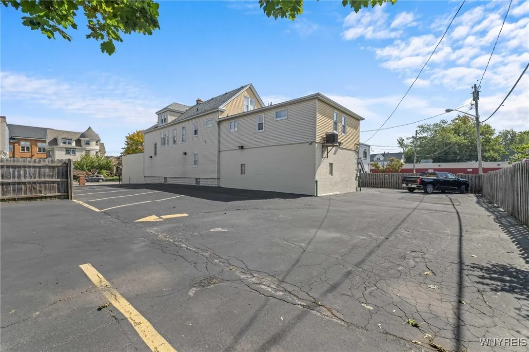 1975 Seneca Street, Buffalo, New York 14210, Buffalo, New York 14210, ,Commercial Sale,For Sale,1975 Seneca Street, Buffalo, New York 14210,0,B1639363