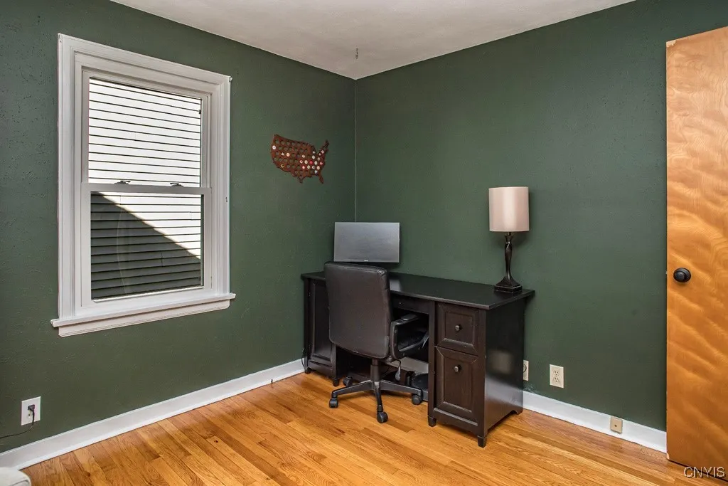 211 Hunt Drive, Manlius, New York 13066, Manlius, New York 13066, 3 Bedrooms Bedrooms, 6 Rooms Rooms,2 BathroomsBathrooms,Residential,Closed,211 Hunt Drive, Manlius, New York 13066,0,S1638436