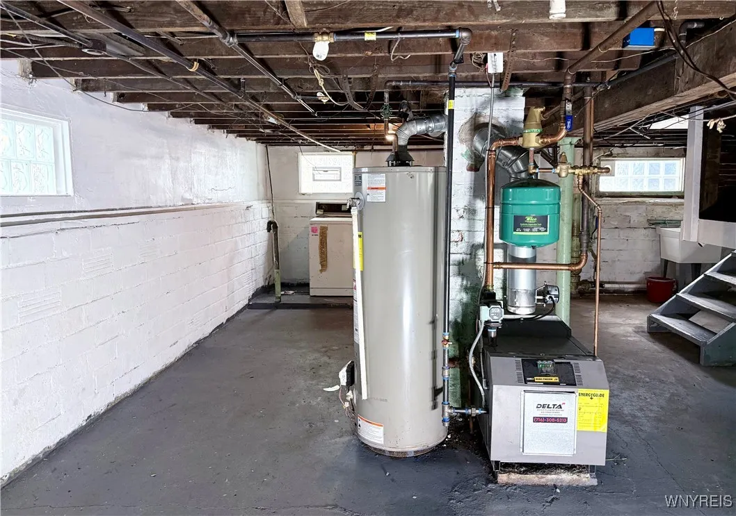 49 Erb Street, Buffalo, New York 14215, Buffalo, New York 14215, 3 Bedrooms Bedrooms, 7 Rooms Rooms,1 BathroomBathrooms,Residential,Closed,49 Erb Street, Buffalo, New York 14215,0,B1640263