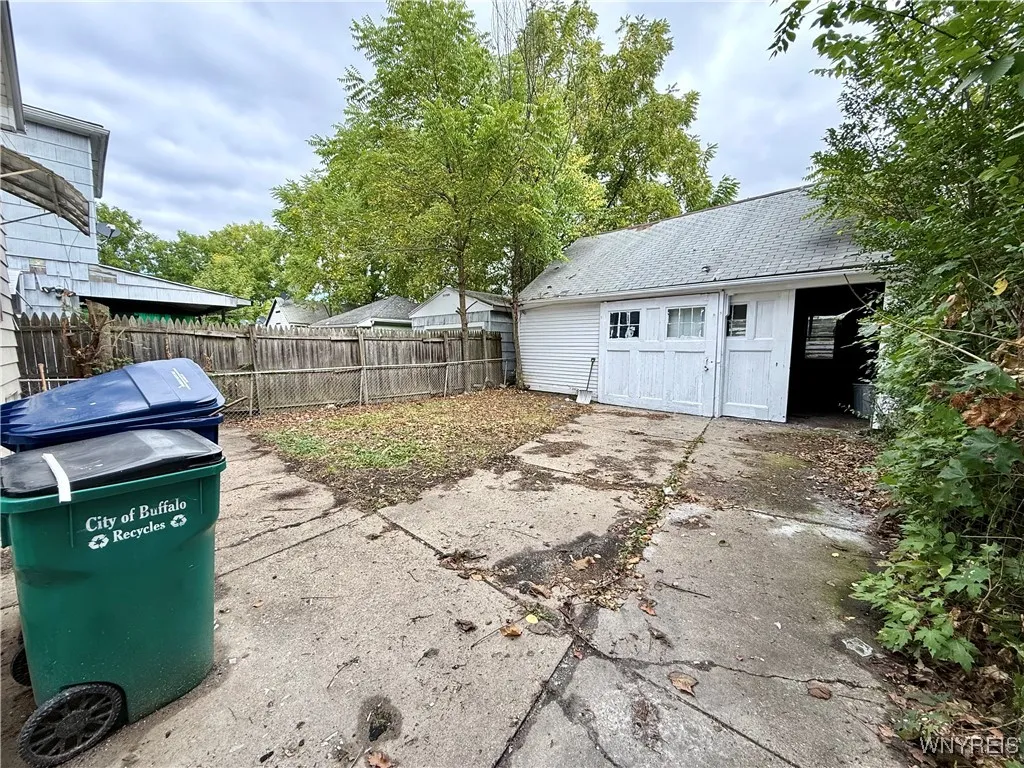 49 Erb Street, Buffalo, New York 14215, Buffalo, New York 14215, 3 Bedrooms Bedrooms, 7 Rooms Rooms,1 BathroomBathrooms,Residential,Closed,49 Erb Street, Buffalo, New York 14215,0,B1640263