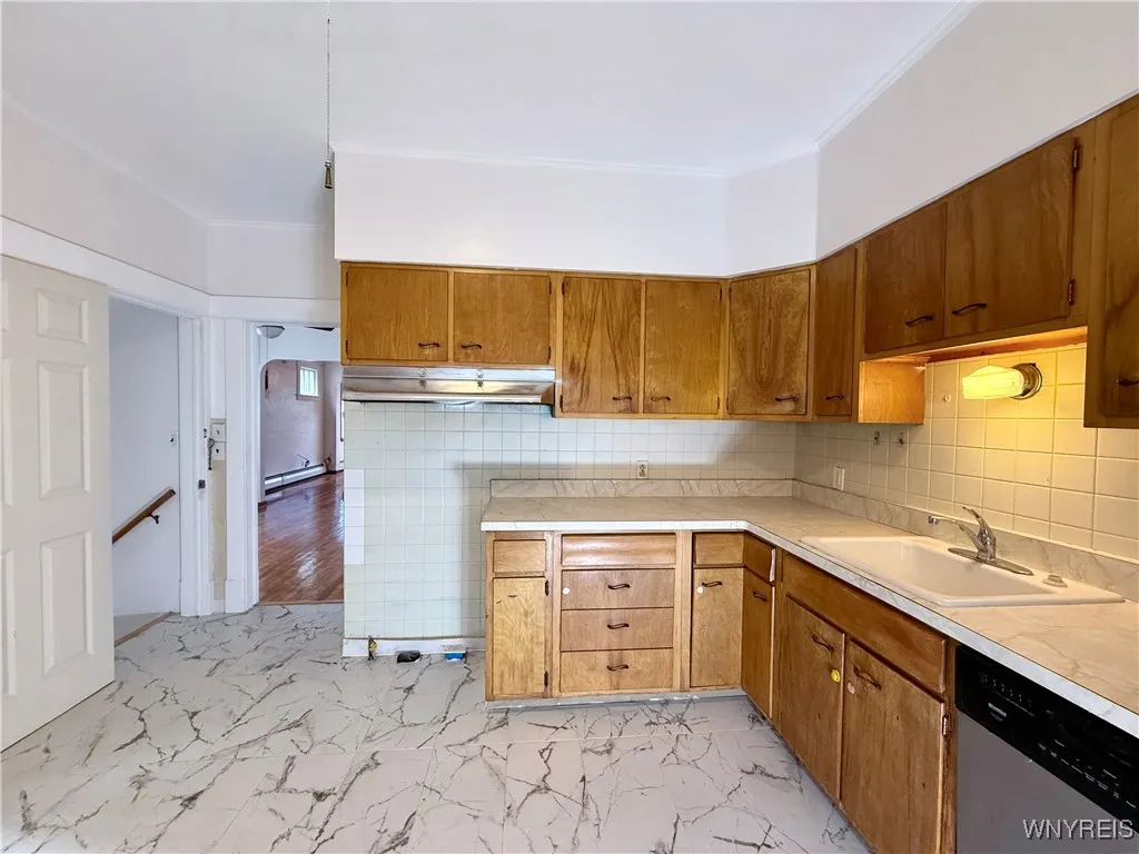 49 Erb Street, Buffalo, New York 14215, Buffalo, New York 14215, 3 Bedrooms Bedrooms, 7 Rooms Rooms,1 BathroomBathrooms,Residential,Closed,49 Erb Street, Buffalo, New York 14215,0,B1640263