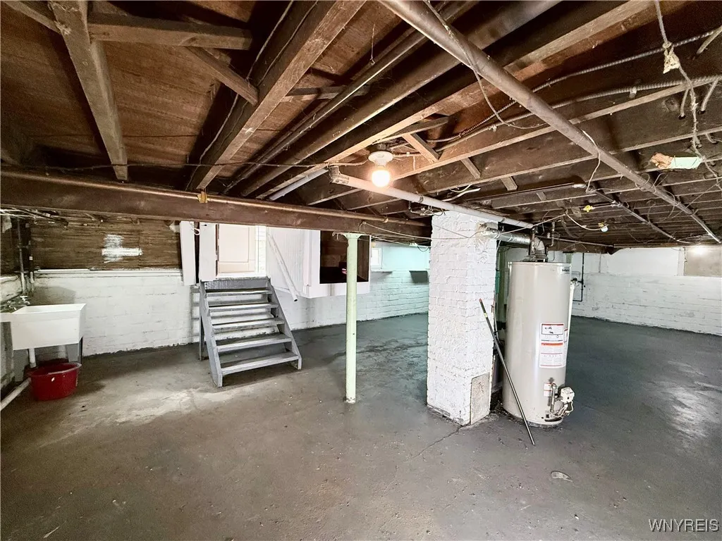 49 Erb Street, Buffalo, New York 14215, Buffalo, New York 14215, 3 Bedrooms Bedrooms, 7 Rooms Rooms,1 BathroomBathrooms,Residential,Closed,49 Erb Street, Buffalo, New York 14215,0,B1640263